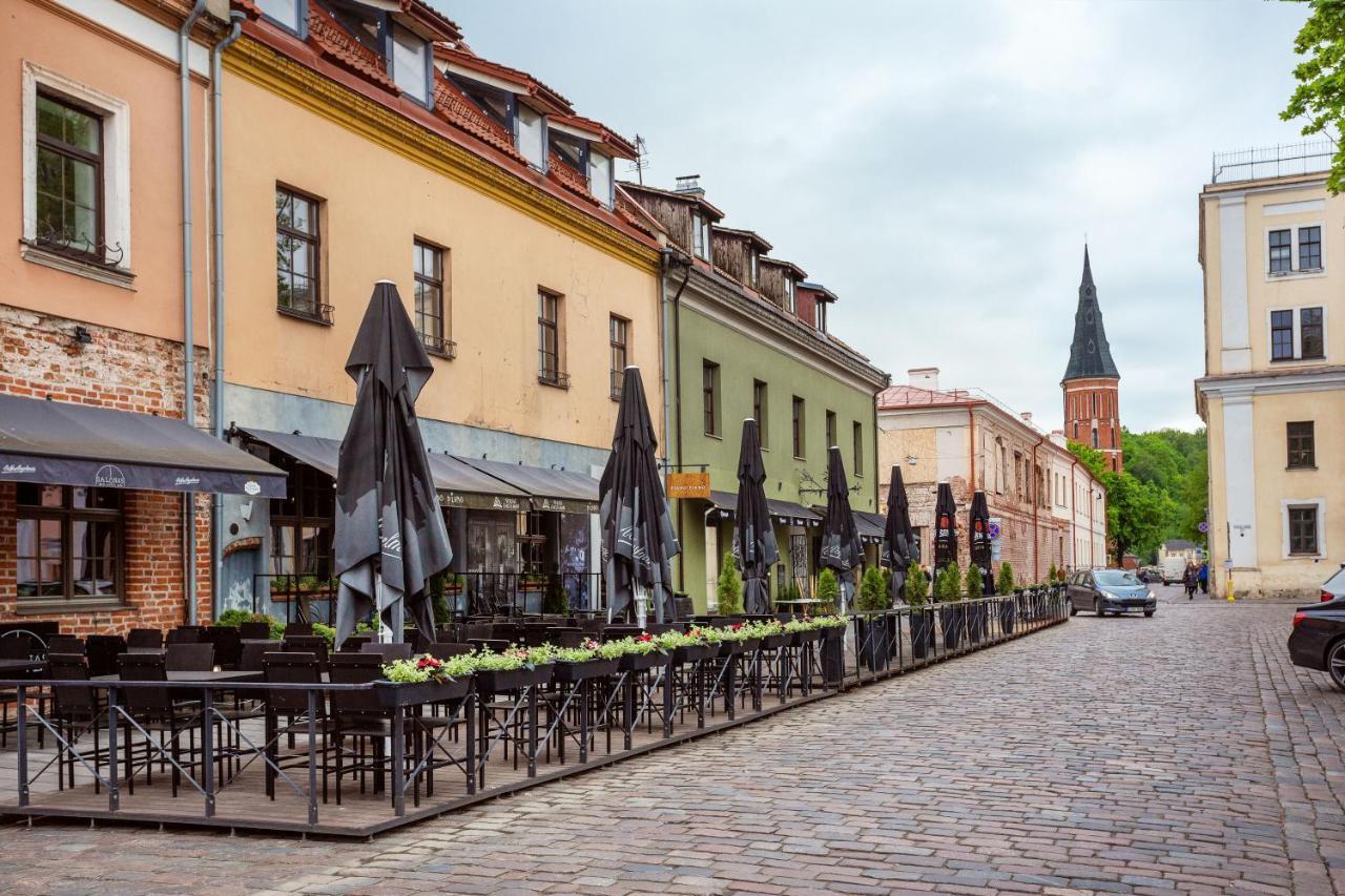 Luxurious Kaunas Basilica Apartment In Old Town By Urban Rent מראה חיצוני תמונה