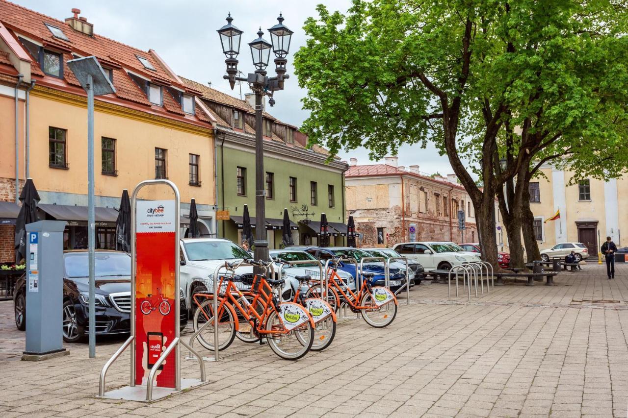 Luxurious Kaunas Basilica Apartment In Old Town By Urban Rent מראה חיצוני תמונה