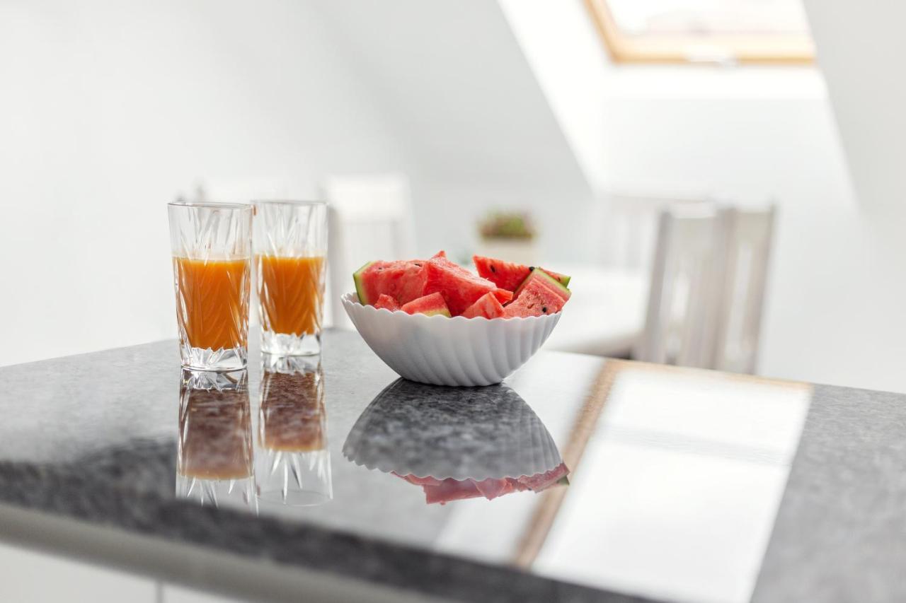 Luxurious Kaunas Basilica Apartment In Old Town By Urban Rent מראה חיצוני תמונה